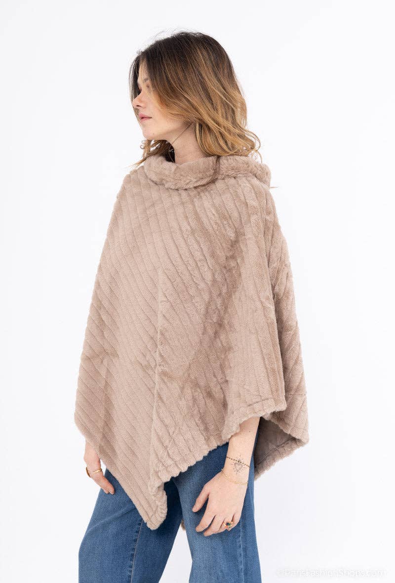LIL' MOON – wholesale Poncho – Women's – Poncho #25509317