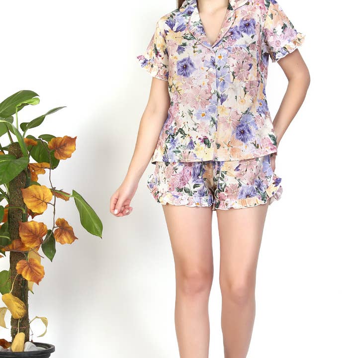 Ensemble pyjama en lin Enchanted Dreamscapes pour la vente par Miniapparels