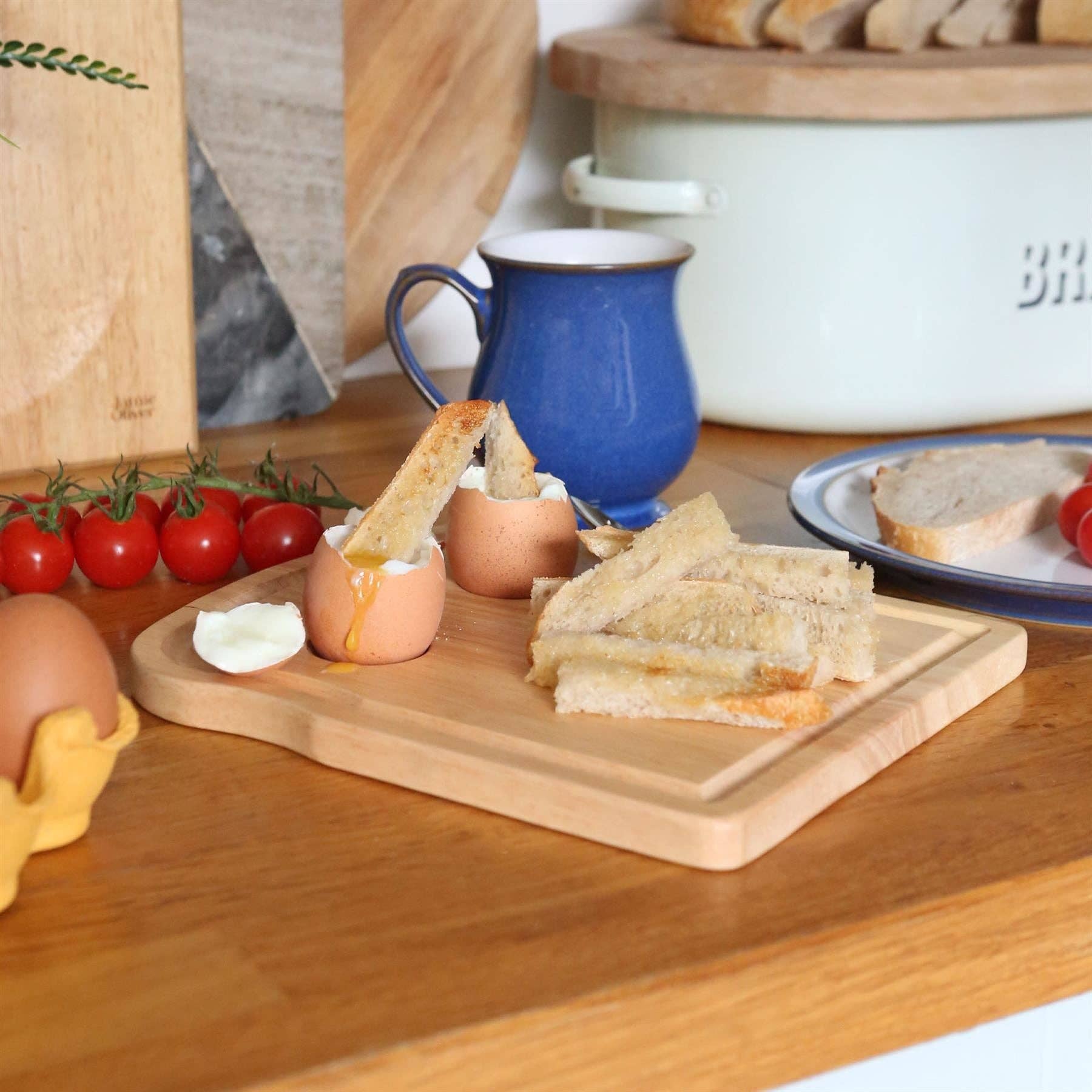 Rinkit Ltd – wholesale Cutting board – Wooden Breakfast Board - 20cm x 24cm1