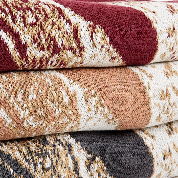 THOMASPAUL - Wholesale Throw Blanket - Deer Throw – Recycled Cotton Blend, Made In USA (Charcoal)4