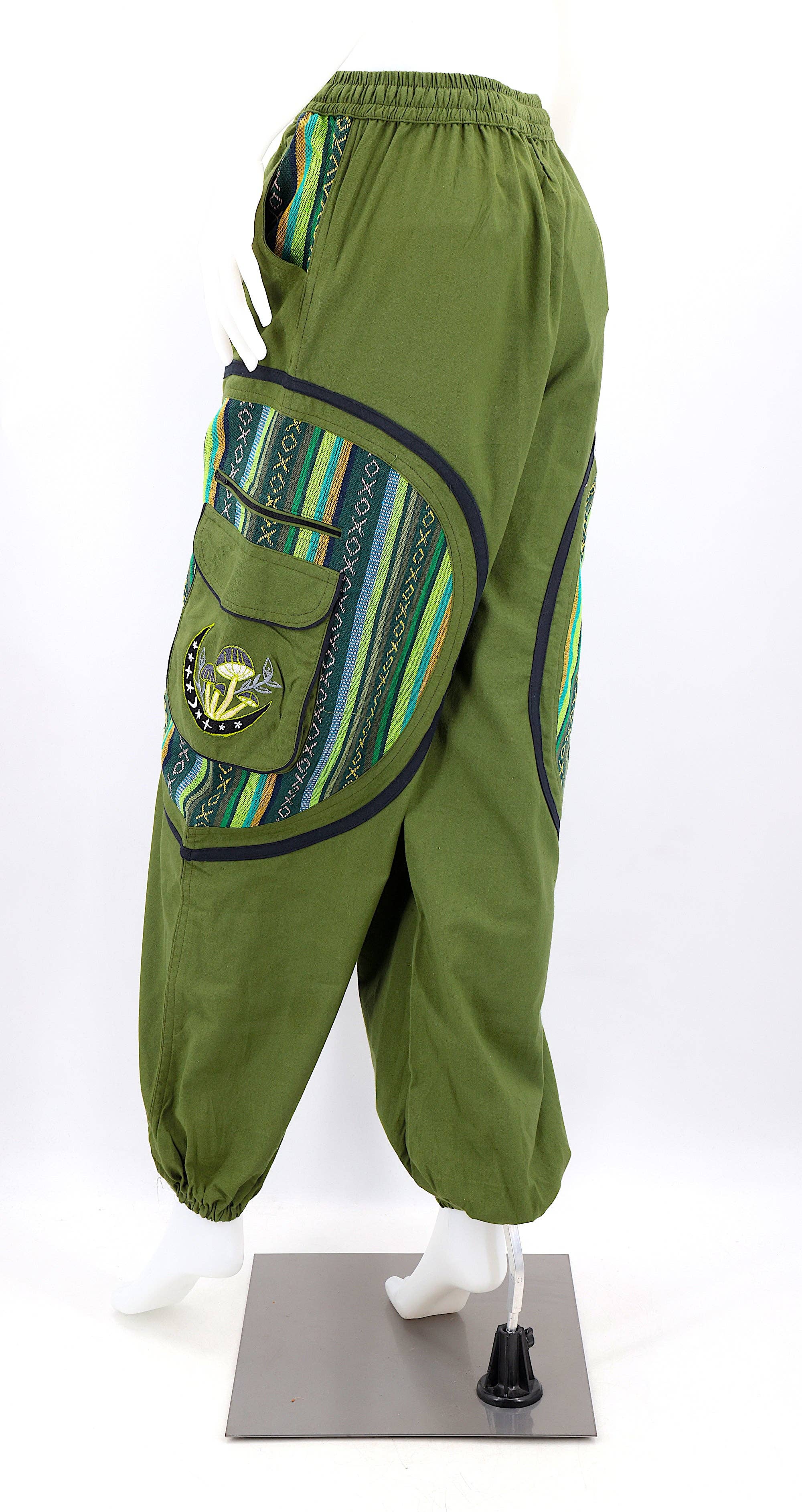 Himalaya Handmade - Venta al por mayor Pantalones - Mujer - Pantalones bohemios hechos a mano de algodón con bordado de luna y hongos estilo harem32