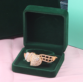 Zakka - Wholesale Jewelry Box/Organizer - Velvet Jewelry Box Green Ring Pendant Necklace Earrings1