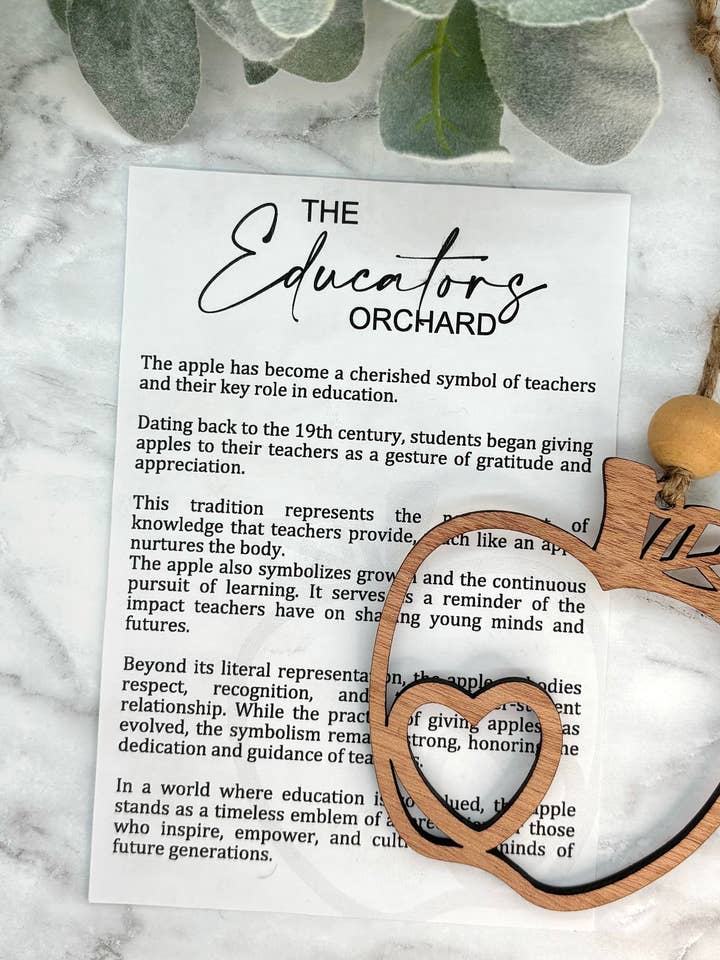 The Educators Orchard Story Card Ornament/Autobedel/Tas voor wholesale door Harris Girl Creations