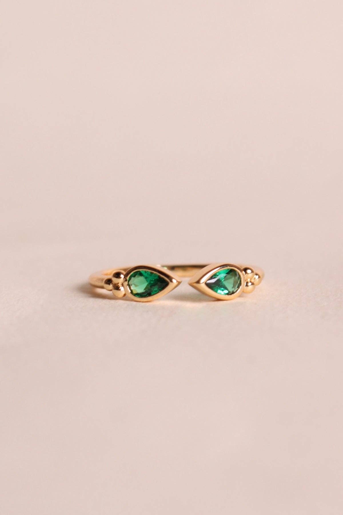 Waekura – wholesale Multi-stone ring – Alma ring1