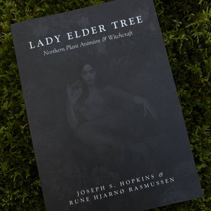 Hyldyr - Wholesale Nature & Outdoors - Lady Elder Tree: Northern Animism and Witchcraft0