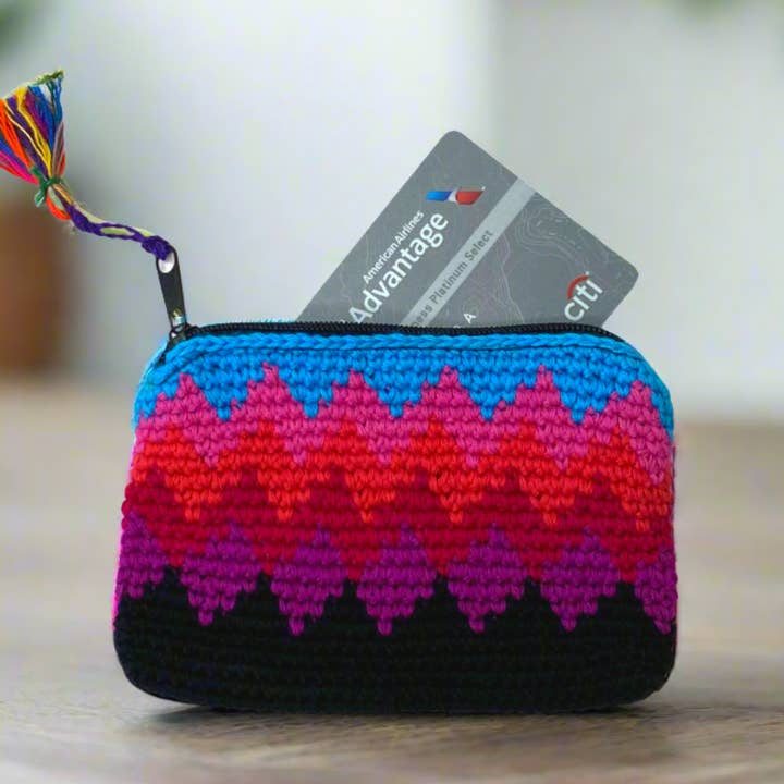 Bolsa de Moedas Boho Multicolor de Croché com Pompom - Guatemala por atacado de Lumily