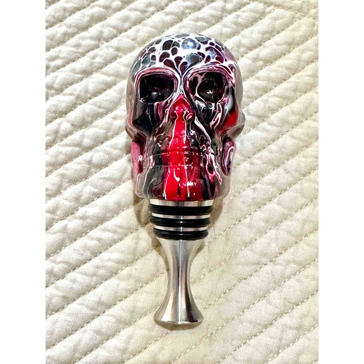 Håndlavet kranieflaskeprop, rustfrit stål SKU01 for engroshandel hos Breaking Rules Photography
