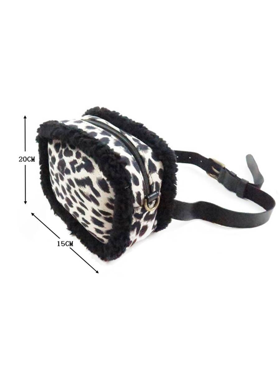 Cap Zone - Wholesale Belt Bag - Women's - Leopard Sherpa Fanny Pack5