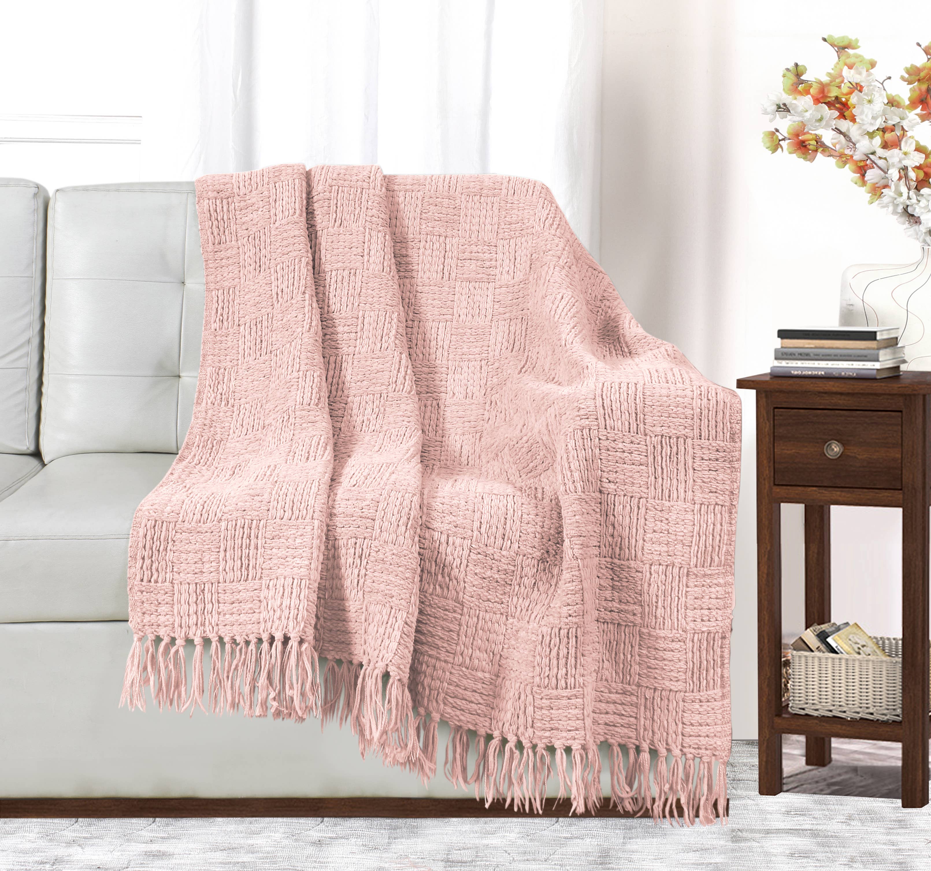 Bed Bath Fashions - Vente Plaids - Plaid panier à franges en chenille surdimensionné Kathy Ireland25