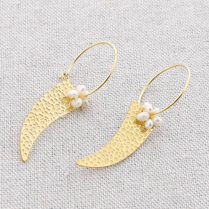 Orecchini a cerchio in acciaio, pendente in corno per la vendita all'ingrosso da parte di Sonata