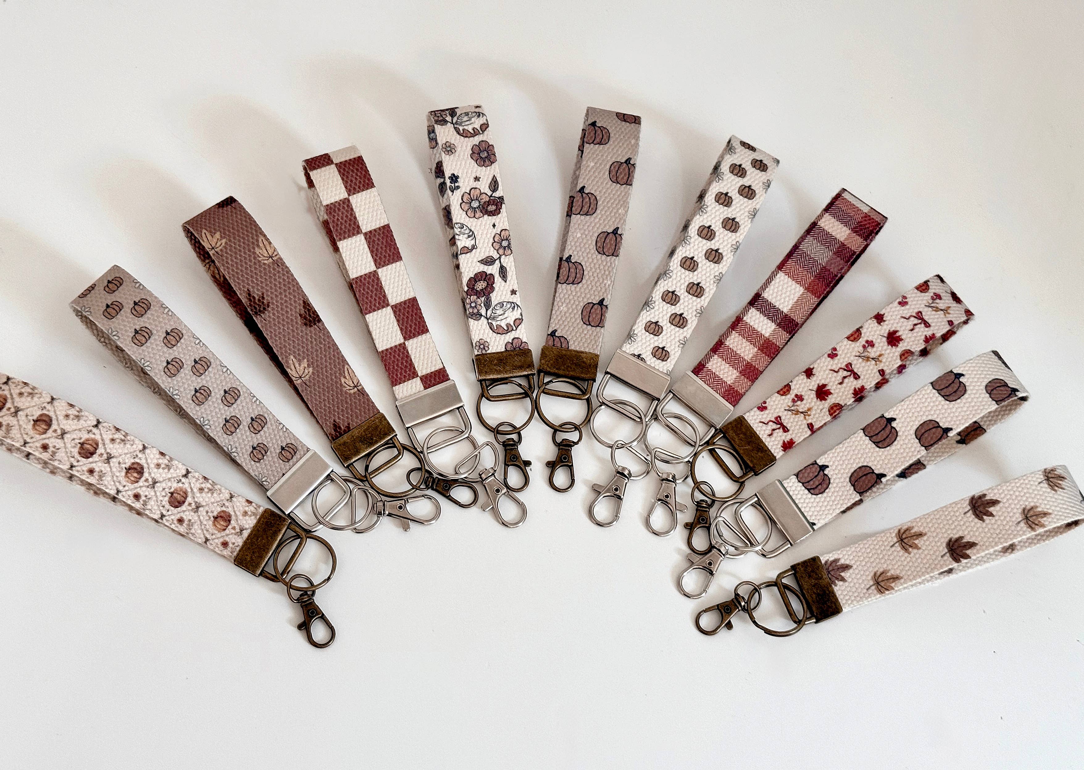 the cute cloud - Wholesale Lanyard - Women's - Customizable Canvas Wrist Lanyards Keychain Personalized1