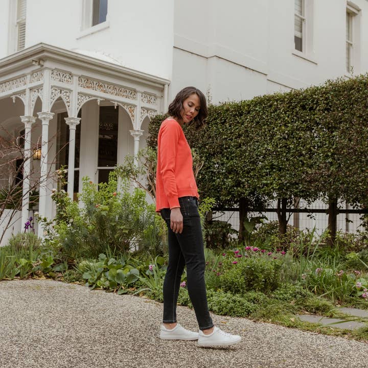 Dublin Midnight for wholesale on Faire3