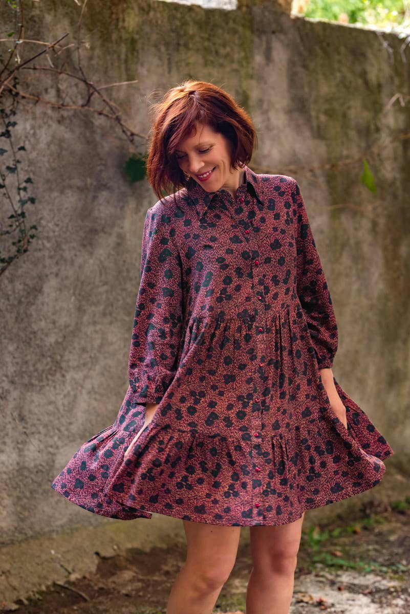 Eglantine et Zoé – Engroshandel Stofbolt – Blue Punti stof i viscose poplin2