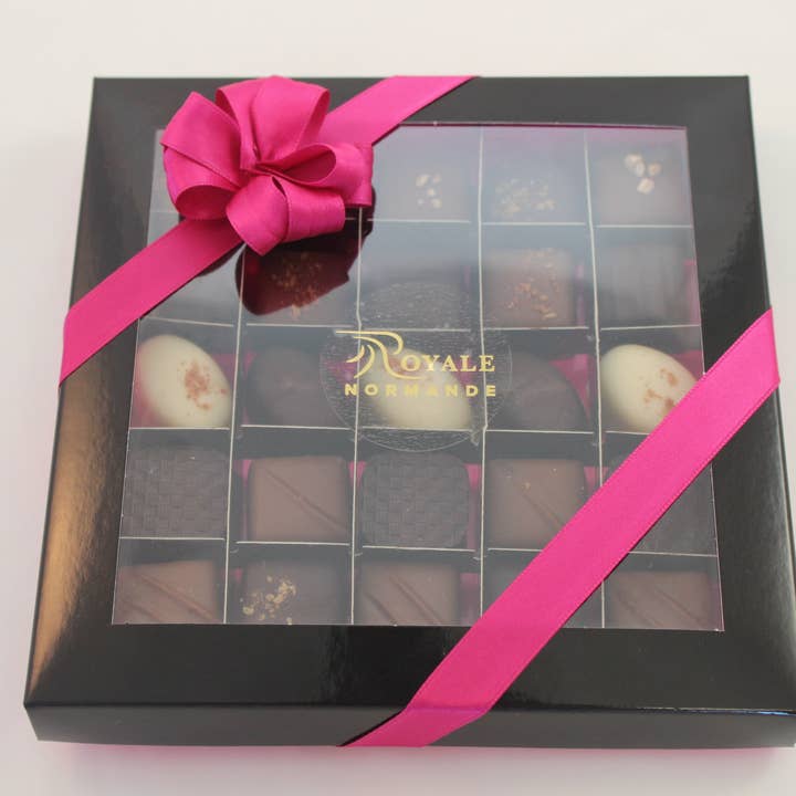 Royale Normande Chocolaterie - Wholesale Chocolate Box - Prestige box of assorted chocolate candies 240g - C240CC