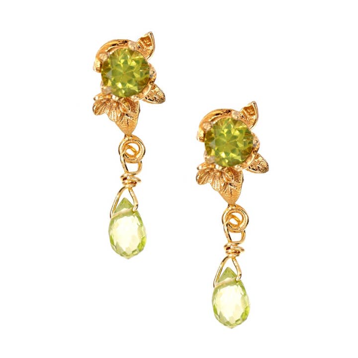 Orecchini lobo con Peridoto 0.3ct | Viva la Vida per la vendita all'ingrosso da parte di ISHWARA JEWELS
