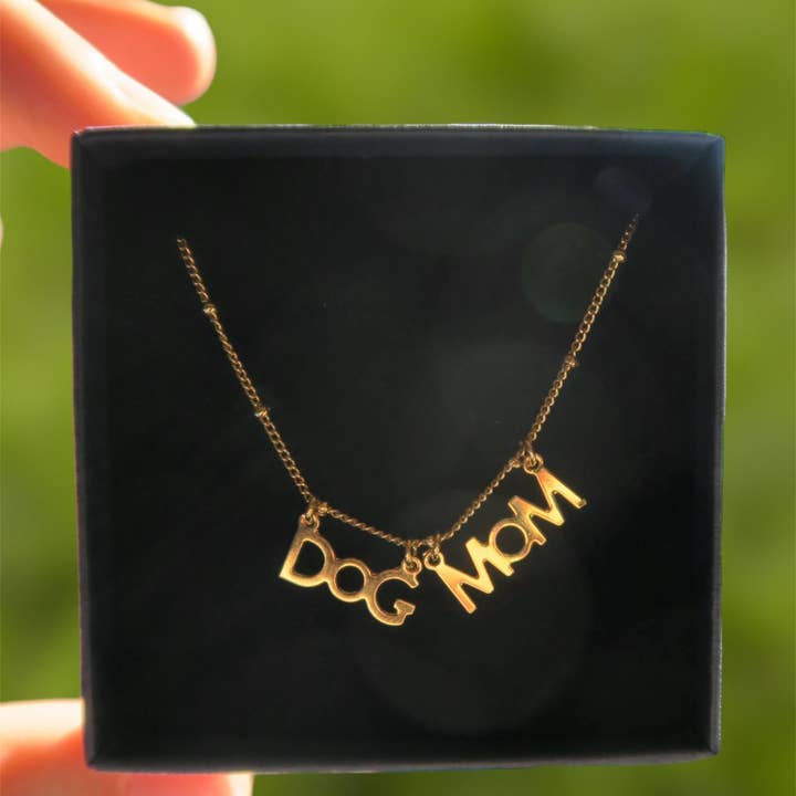 Hirondelle Bijoux - Wholesale Pendant/Charm Necklace - Dog mom necklace for dog moms - beaded chain4