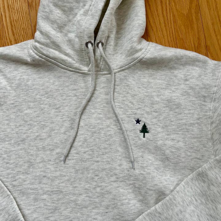 ERJ Studio - Wholesale Hoodie - Unisex - Maine Flag Embroidered Hoodie Sweatshirt (Copy)
