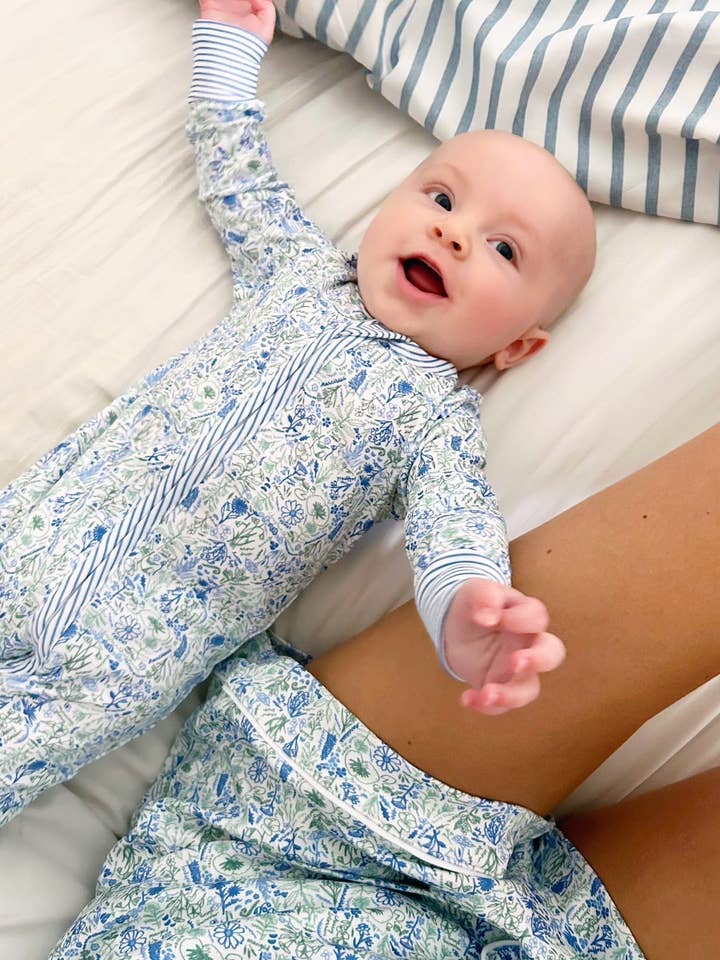 Oysters Women’s Button Front Short Pajama Set for wholesale on Faire6