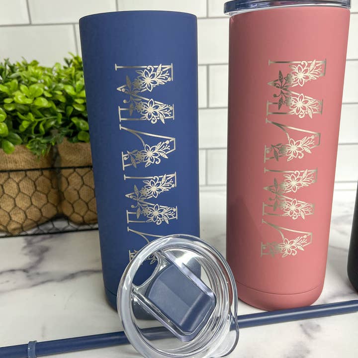 Gobelet mat Floral MAMA Skinny pour la vente par Autumn & Oak Designs