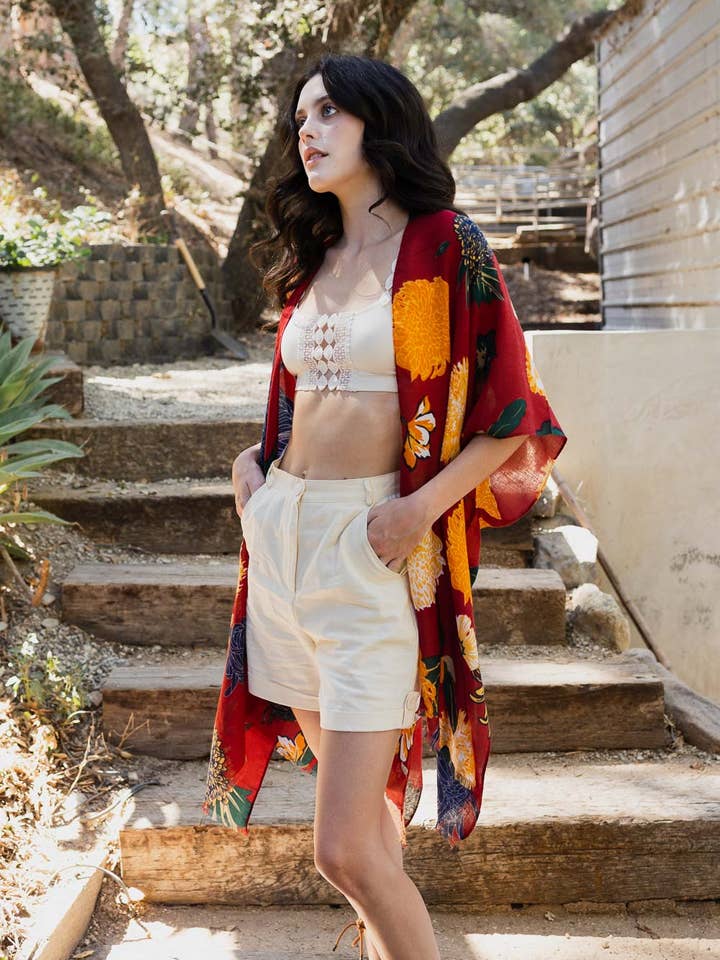 Leto Accessories – Engroshandel Kimono - Dame – Bedst sælgende kimono med blomstermotiv til sommerfestivaler 🌼8