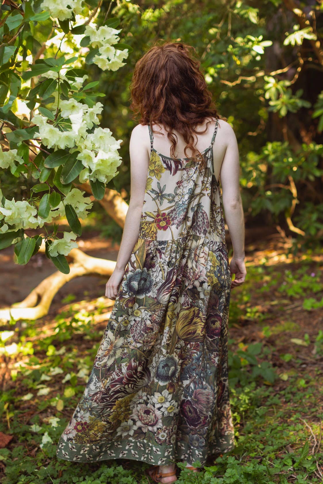 Market of Stars (USA) - Wholesale Dress - Women's - Love Grows Wild Bohéme Long Maxi Slip Dress w/ Bees Floral1