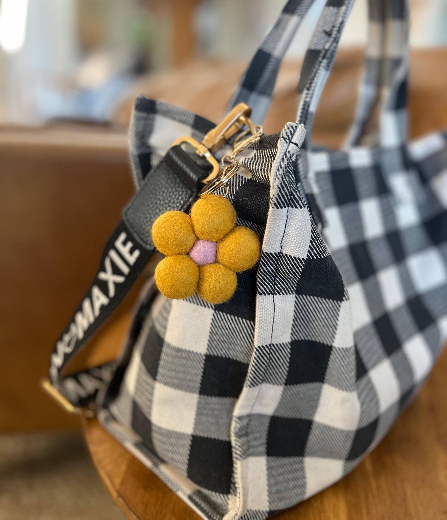 Home Dweller - Wholesale Keychain – Unisex - Felt Flower Keychain | Bag Charm - Spring Bloom5