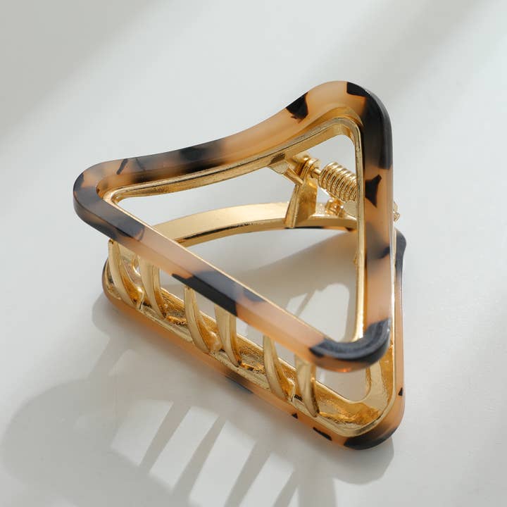 Assorted Amelie Core | Small Classic Triangle Metal Claw Clip for wholesale on Faire