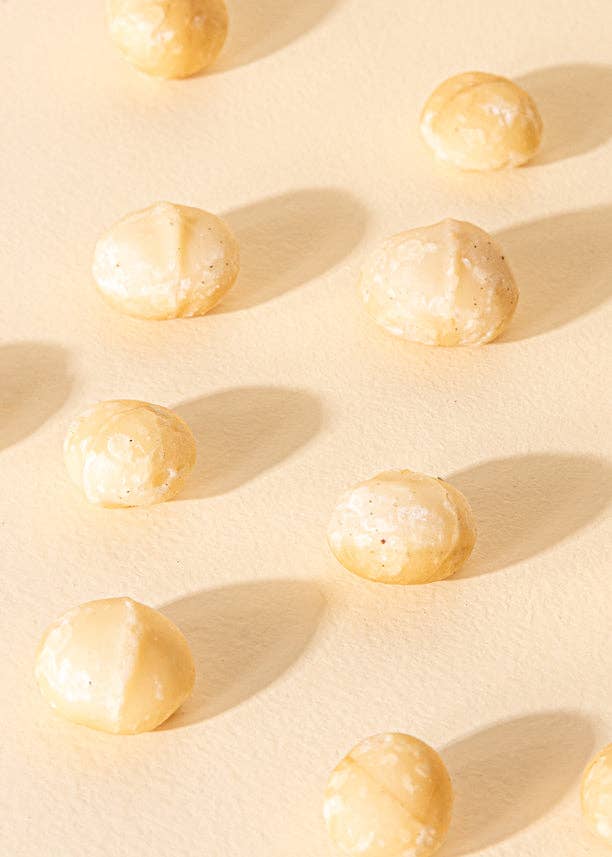 AZADA - Wholesale Nuts - Macadamia cruda1