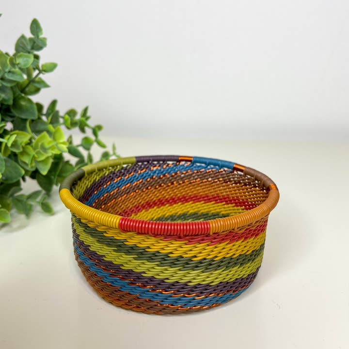 Eve & Nico Gifts & Home Decor - Wholesale Decorative Plate/Dish/Bowl - Tuna Tin - Earthy Rainbow2