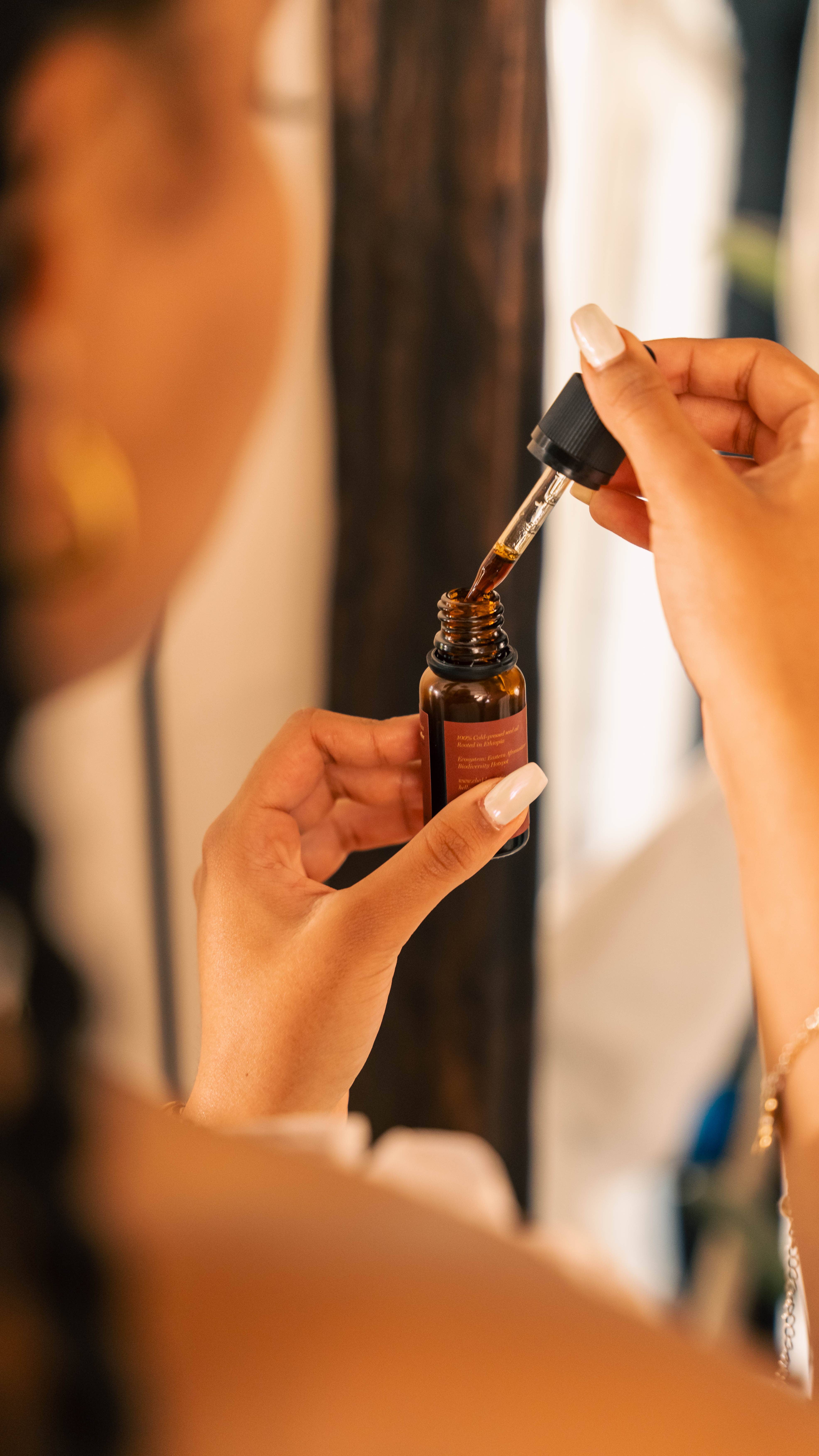 Chakka Origins - Wholesale Bath/Body Oil - RISE & GLOW | Coffee Oil3