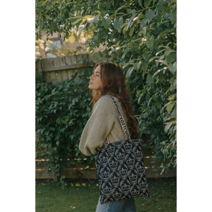 Xander Kostroma - Venta al por mayor Bolsa de asa- Mujer - Bolso shopper gótico de algodón negro con estampado de calaveras1