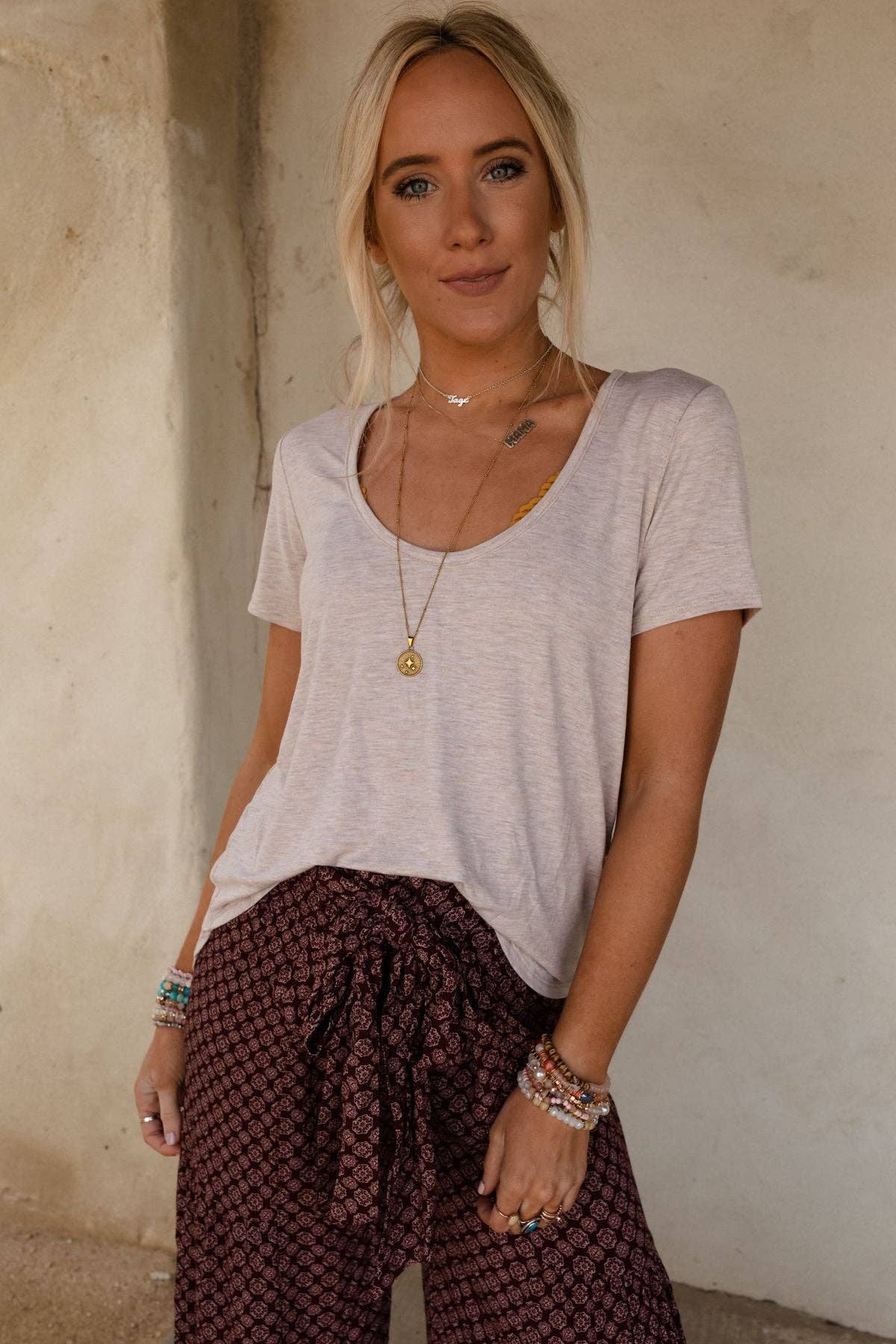 Three Bird Nest - Wholesale T-Shirt - Women's - Scoop Neck Bralette Tee - Heather Oatmeal9