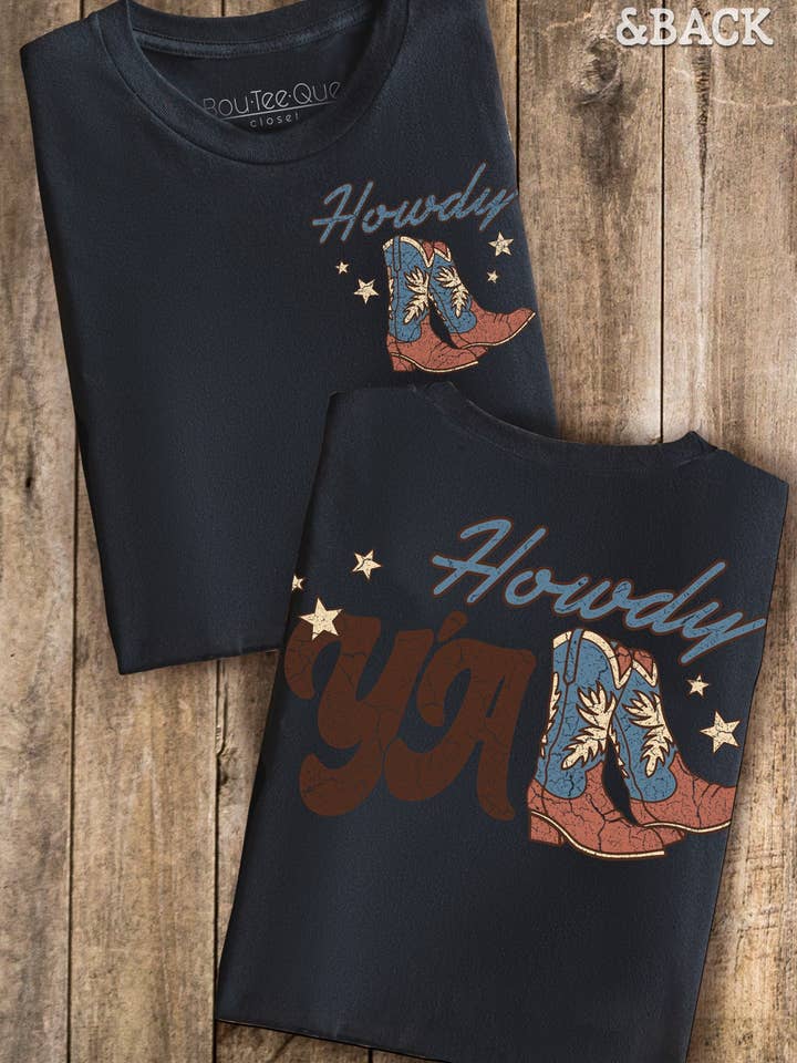 1153T - Howdy in cotone dalla vestibilità comoda per la vendita all'ingrosso da parte di BouTeeQue Closet