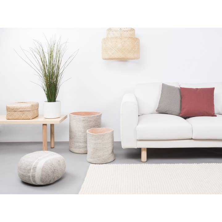 myfelt - Wholesale Area Rug - Linéa felt ball rug rectangular 100% wool1