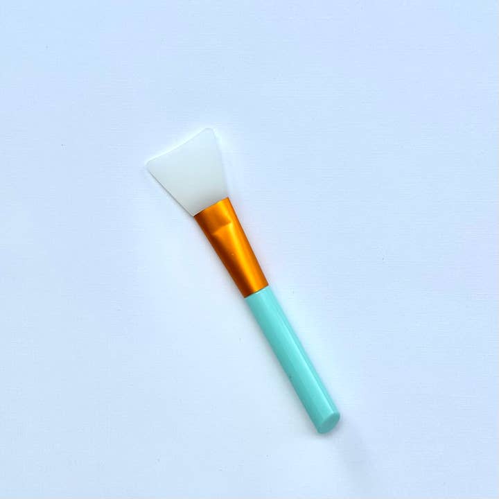 Spa Face Mask Applicator with Silicone Tip Blue for wholesale by iconic mi
