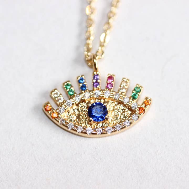 Collier Joyful Evil Eye en métal doré 18 carats avec zirconium pour la vente par Natalie Fox Studio