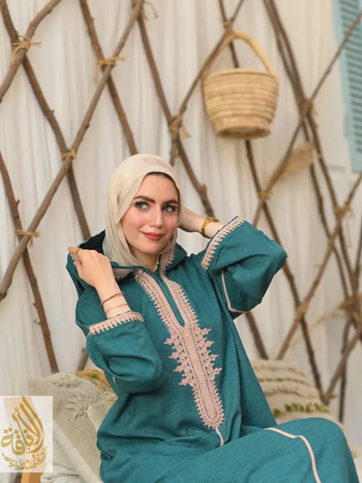 Palestinian Elegance - Wholesale Kaftan - Women's - Experience the Allure of Moroccan Fashion with Palestinian Elegance