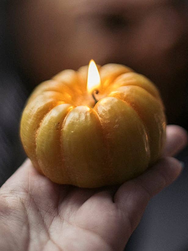 Halloween decor Candle Pumpkin samhain witch autumn dark for wholesale by Costurero Real