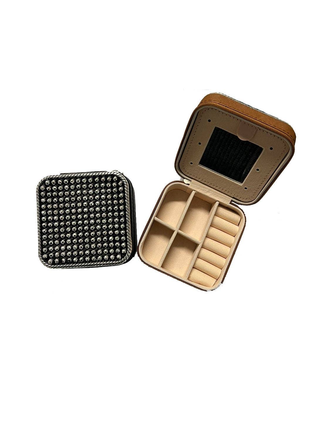 Snowing West - Vente Boîte/rangement à bijoux - BOÎTE À BIJOUX EN MÉTAL OCCIDENTAL AVEC PLAQUE1