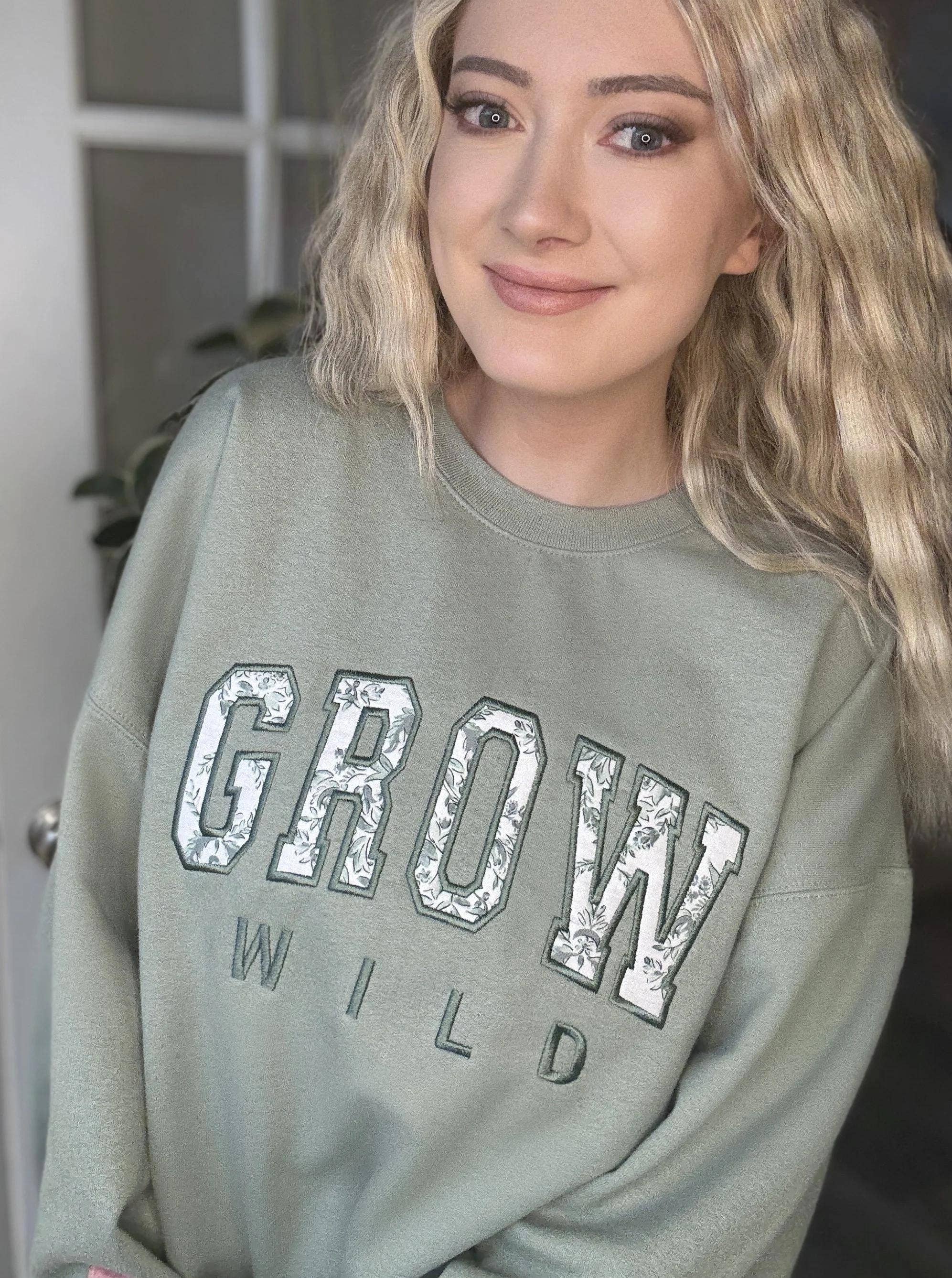 Botanically Insane - Wholesale Sweatshirt - Unisex - Grow Wild Embroidered Crewneck Sweatshirt