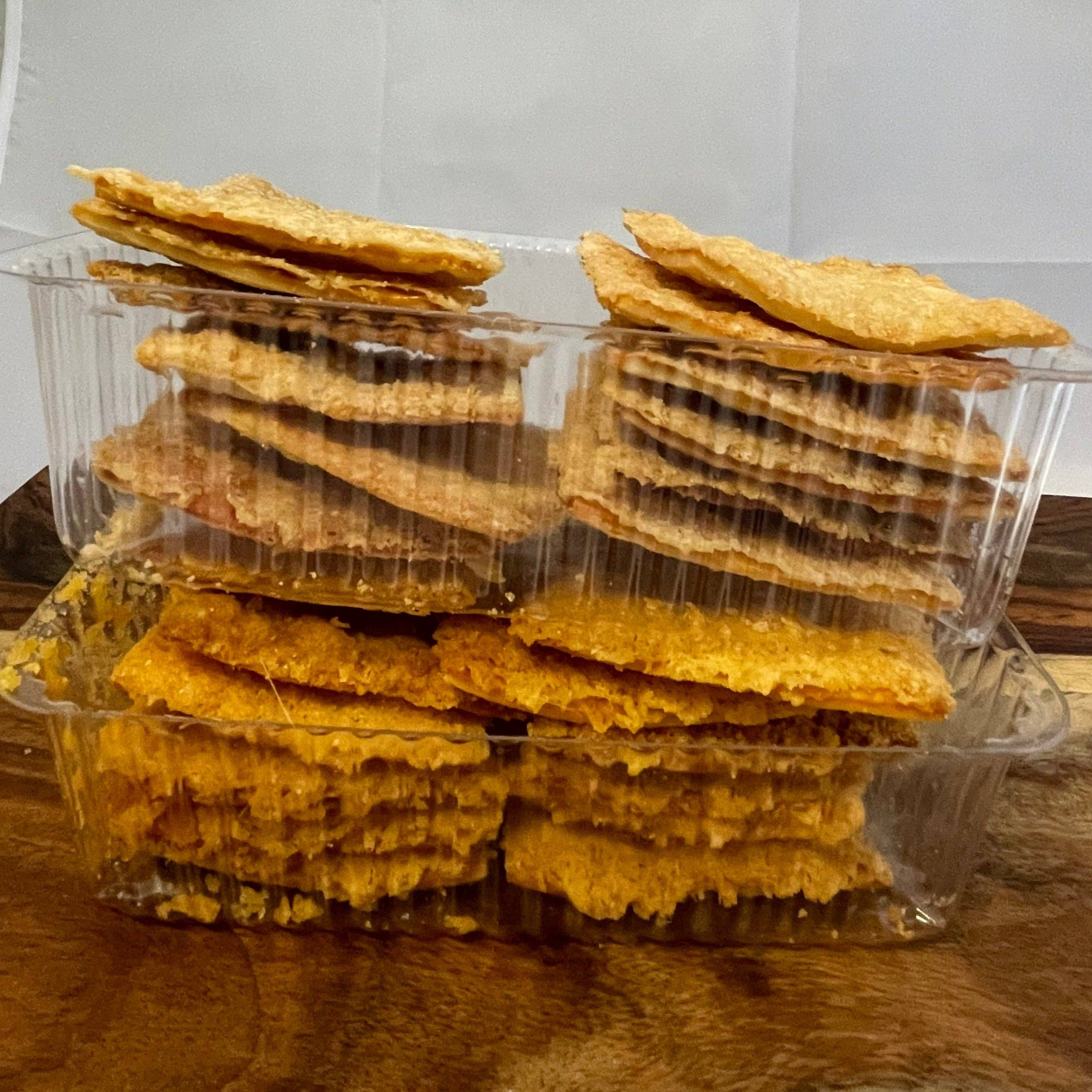 Ceriello Fine Foods - Wholesale Crackers - Ceriello Parmigiano Reggiano Crisps4