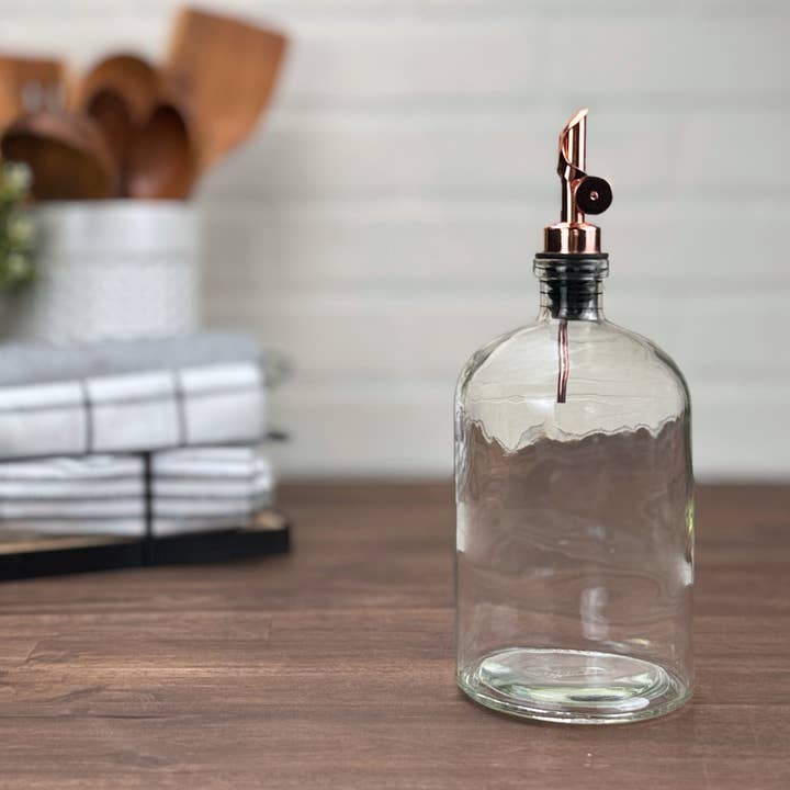 The Bottle Shoppe – wholesale Oil/vinegar dispenser – 25-ounce Apothecary Glass Bottle with Weighted Pour Spout