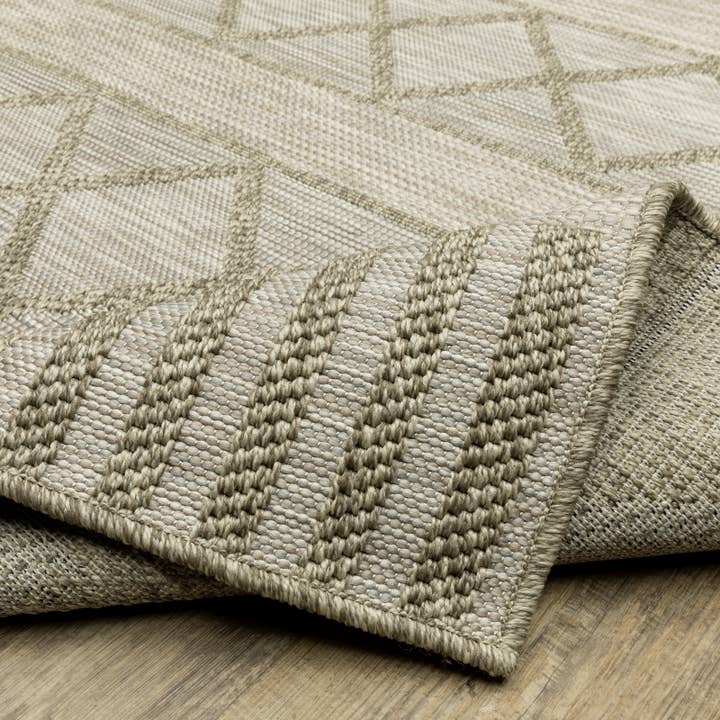 Oriental Weavers - Wholesale Area Rug - Tortuga / TR11A10