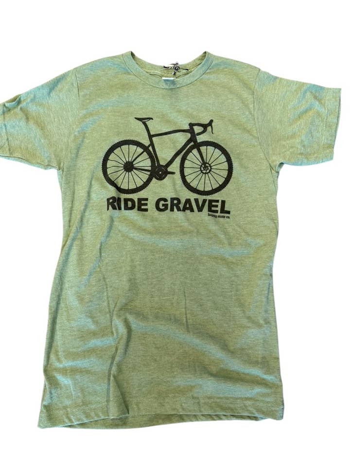 État Heureux Co rouler gravier tee-shirt vélo bicyclette cyclisme pour la vente par Happy State Co