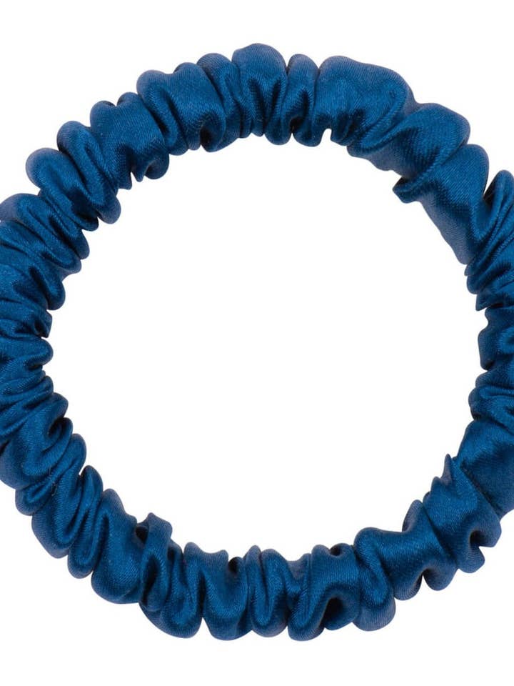 Marineblå Silke Scrunchie - Tynd for engroshandel hos PONY-O UK