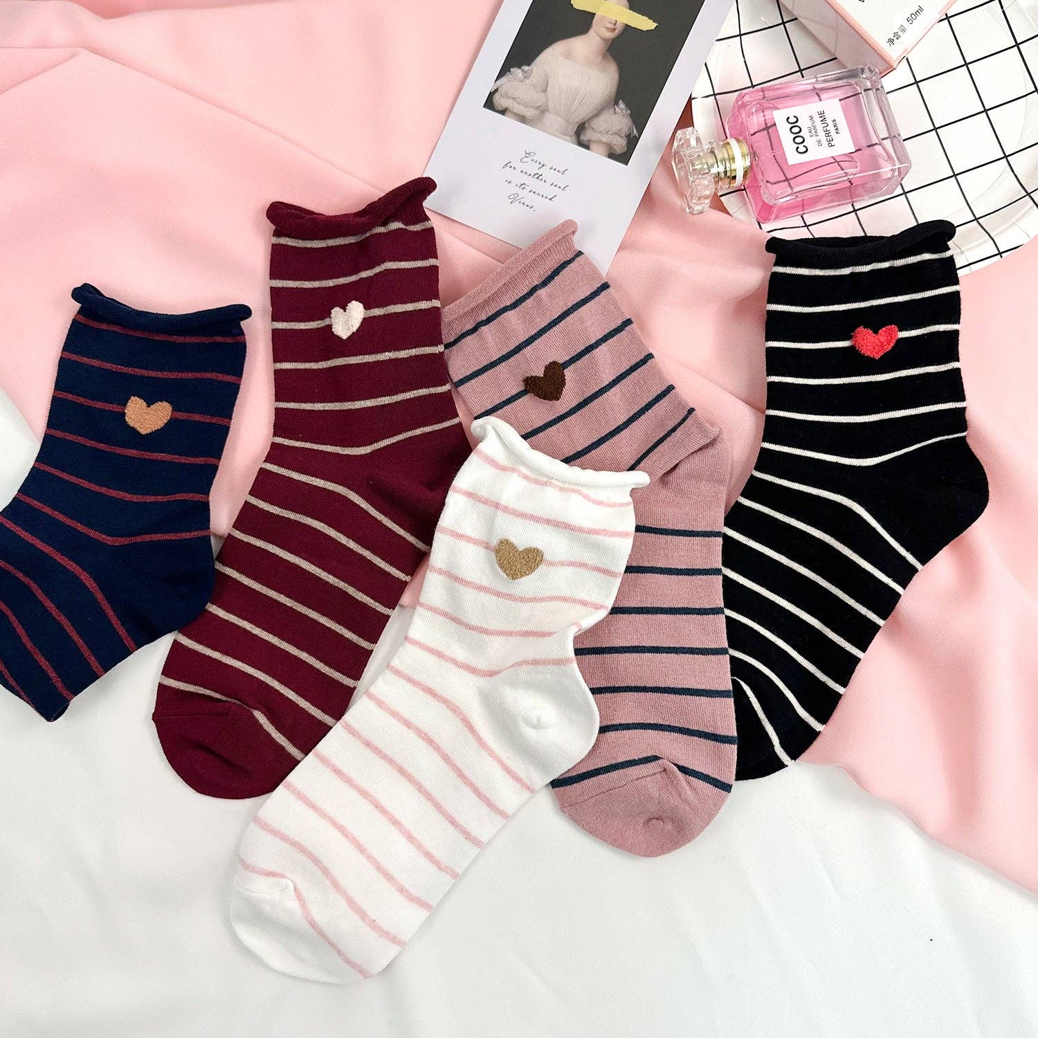 7DAYSSOCKS - Wholesale Socks - Women's - Women's Crew Rolling Heart Socks6