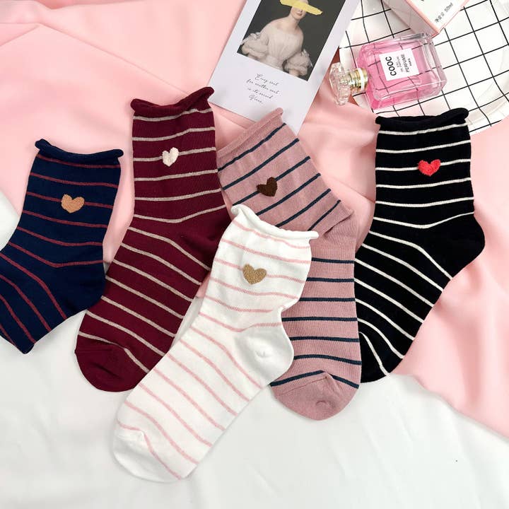 7DAYSSOCKS - Wholesale Socks - Women's - Women's Crew Rolling Heart Socks6