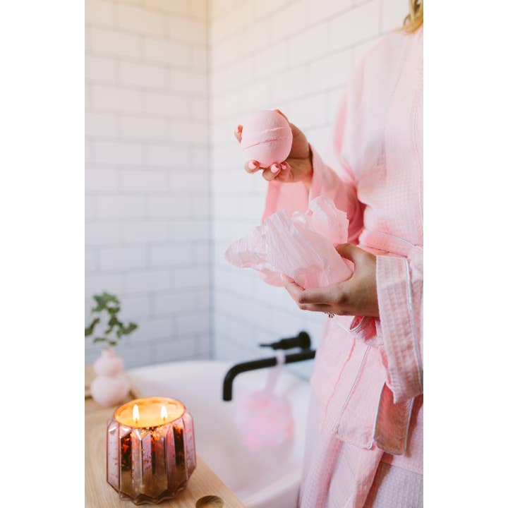 Bridgewater Candle Company - Wholesale Bath Bomb/Fizz - Sweet Grace Bath Bomb19