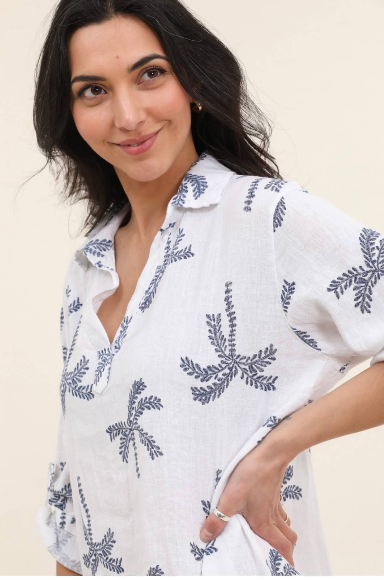 LÉA & LUC – Großhandel Kleid – Damen – Bedruckte Kleider aus 100% Leinen REF.680211