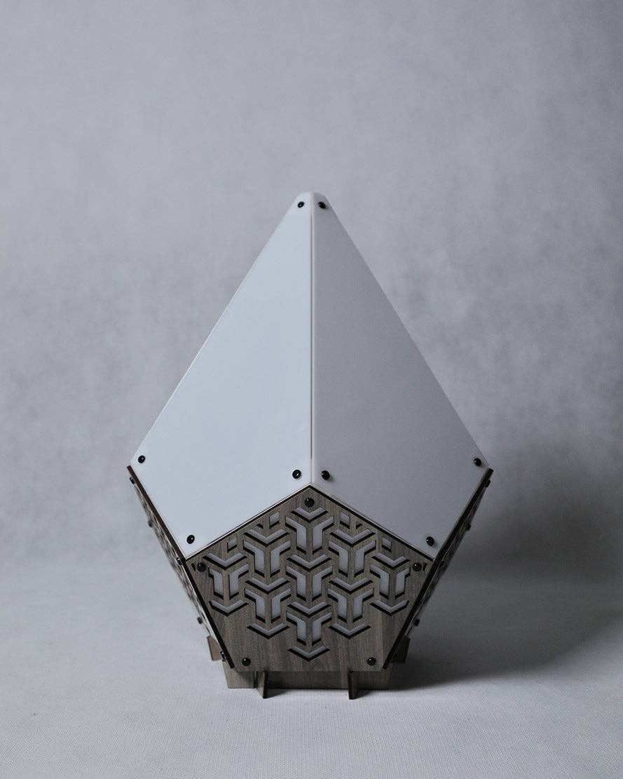 PAPERCRAFT WORLD - Vente Kit de bricolage - Lampe de table 3D en papercraft SINAR Arrow27